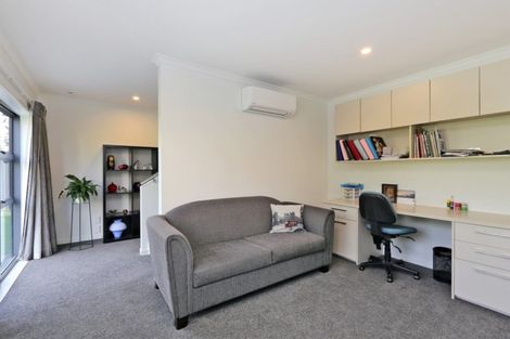 Photo of property in 14a Muritai Crescent, Havelock North, 4130