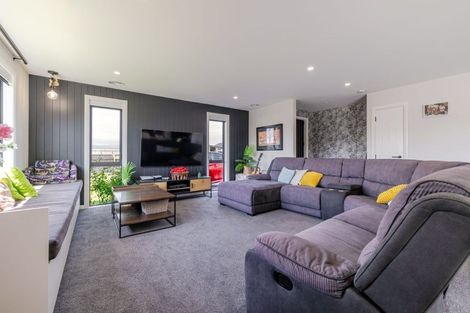 Photo of property in 77 Freedom Drive, Kelvin Grove, Palmerston North, 4414