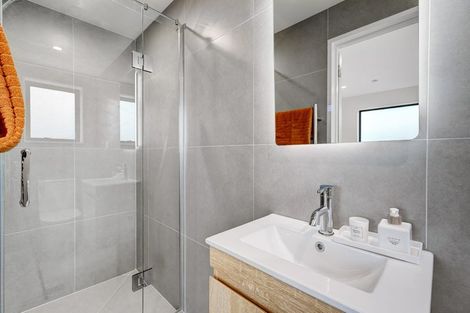 Photo of property in 16 Woodford Avenue, Brookfield, Tauranga, 3110