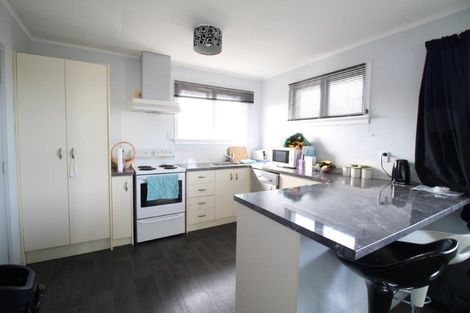 Photo of property in 99 Conway Crescent, Glengarry, Invercargill, 9810