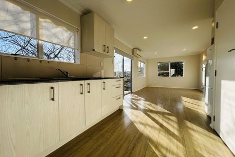 Photo of property in 15 Lyford Crescent, Sunnynook, Auckland, 0620