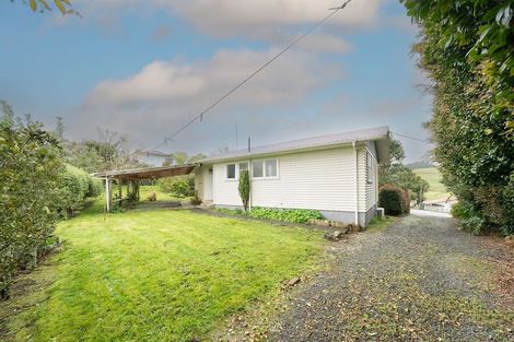 Photo of property in 87 Valley Road, Hikurangi, 0114