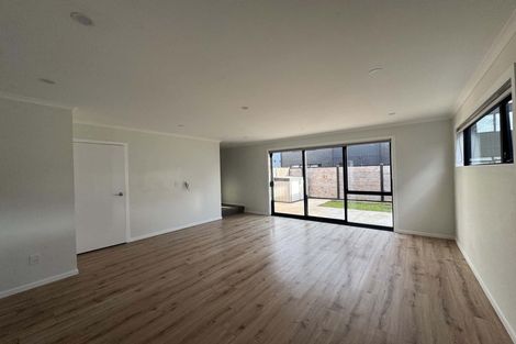 Photo of property in 10 Betty Boyes Street, Wallaceville, Upper Hutt, 5018