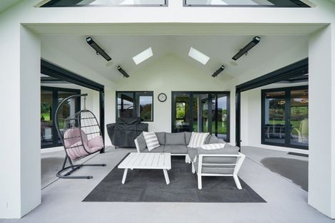 Photo of property in 171 Dunns Road, Otatara, Invercargill, 9879