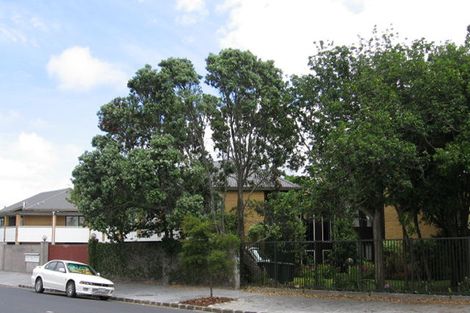 Photo of property in Remuera Mews, 7/29 Green Lane East, Remuera, Auckland, 1050