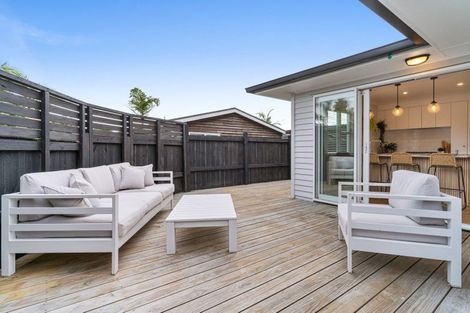 Photo of property in 107a Oceanview Road, Mount Maunganui, 3116
