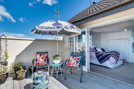 Photo of property in 41 Avondale Road, Taradale, Napier, 4112