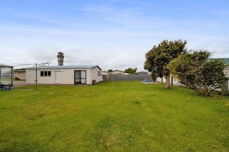 Photo of property in 30 Caledonia Street, Hawera, 4610