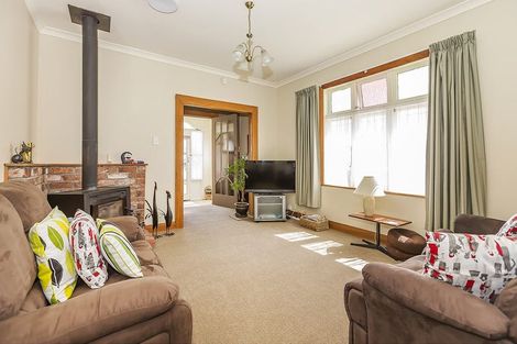 Photo of property in 16 Aparima Avenue, Miramar, Wellington, 6022