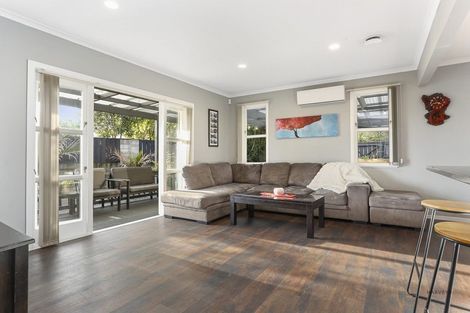 Photo of property in 115 Captain Scott Road, Glen Eden, Auckland, 0602