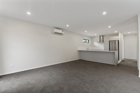 Photo of property in 41 Kingdale Road, Henderson, Auckland, 0610