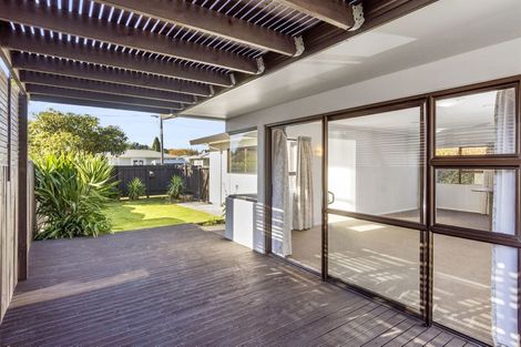 Photo of property in 56a Queen Road, Bellevue, Tauranga, 3110