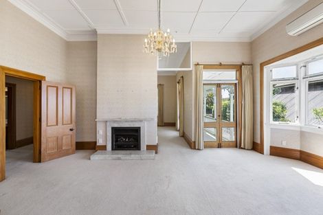 Photo of property in 29 Herne Bay Road, Herne Bay, Auckland, 1011