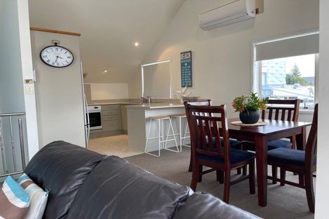 Photo of property in 16d May Street, Mount Maunganui, 3116