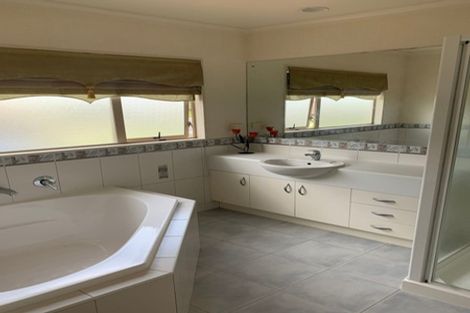 Photo of property in 24 Banville Road, East Tamaki, Auckland, 2016