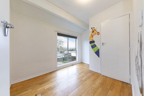 Photo of property in 7/108 West Coast Road, Glen Eden, Auckland, 0602