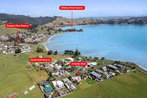Photo of property in 14 Karaka Road, Kawakawa Bay, Papakura, 2585