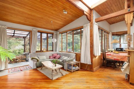 Photo of property in 24 Selwyn Road, Lyttelton, 8082