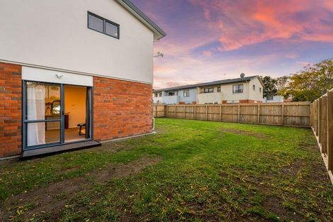 Photo of property in 20 Kora Avenue, Ranui, Auckland, 0612
