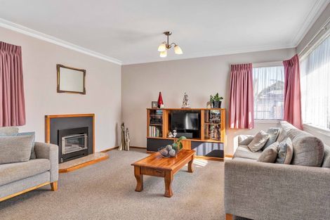 Photo of property in 238 Huatoki Street, Upper Vogeltown, New Plymouth, 4310