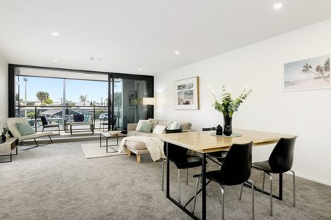 Photo of property in 2-06/424 Maunganui Road, Mount Maunganui, 3116