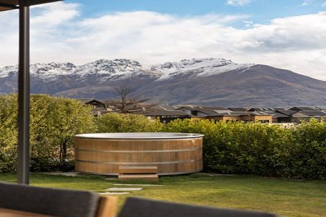 Photo of property in 11b Double Cone Road, Jacks Point, Queenstown, 9371