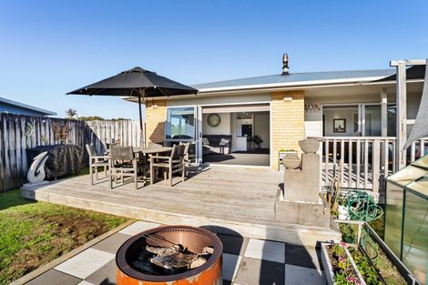 Photo of property in 8b Joshua Place, Bell Block, New Plymouth, 4312