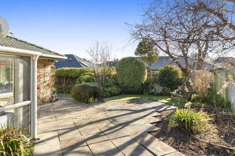 Photo of property in 23 Basil Place, Mount Pleasant, Christchurch, 8081