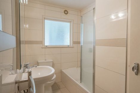 Photo of property in 69 Aberdeen Road, Castor Bay, Auckland, 0620