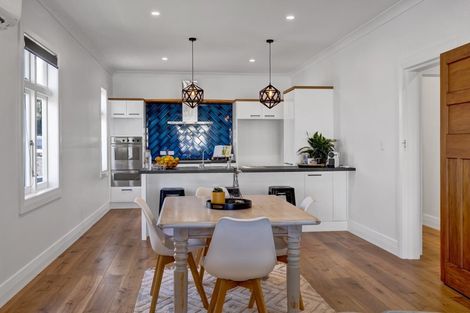 Photo of property in 84 Regan Street, Stratford, 4332