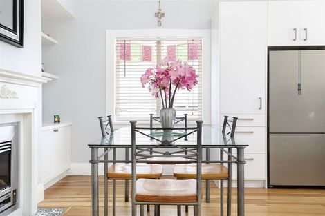 Photo of property in 93 Te Aroha Street, Hamilton East, Hamilton, 3216