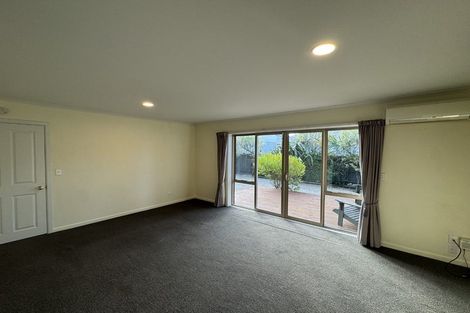 Photo of property in 2/35 Packe Street, Edgeware, Christchurch, 8013