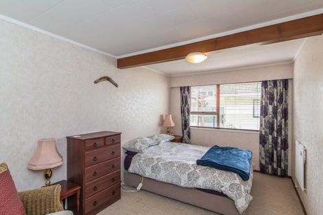 Photo of property in 29 Frimley Terrace, Waikanae Beach, Waikanae, 5036