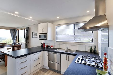 Photo of property in 35 Pioneer Crescent, Helensburgh, Dunedin, 9010