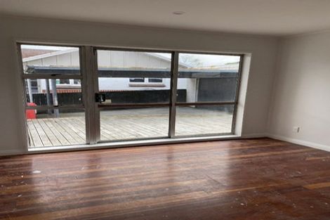 Photo of property in 21 Mangaroa Hill Road, Maoribank, Upper Hutt, 5018