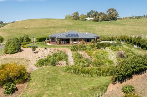 Photo of property in 22 Penrith Road, Poraiti, Napier, 4182
