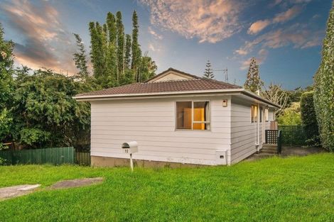 Photo of property in 72 Vandeleur Avenue, Birkdale, Auckland, 0626