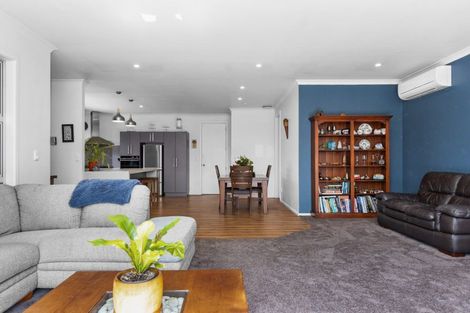 Photo of property in 34 Peddie Street, Taradale, Napier, 4112