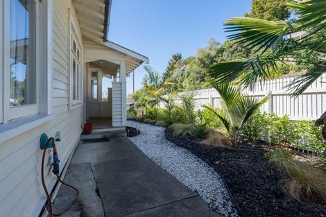 Photo of property in 53 Shakespeare Road, Bluff Hill, Napier, 4110