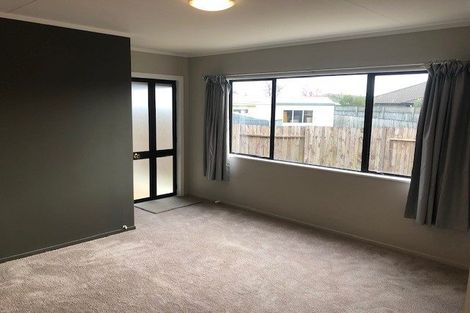 Photo of property in 28a Chelmarsh Place, Highbury, Palmerston North, 4412