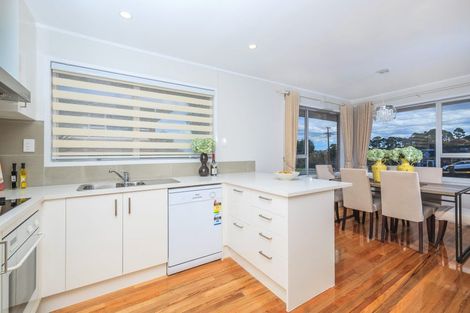 Photo of property in 1/251 Forrest Hill Road, Forrest Hill, Auckland, 0620