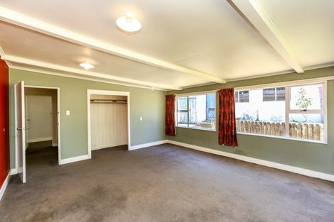 Photo of property in 1252 Devon Road, Sentry Hill, New Plymouth, 4373