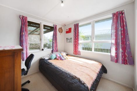 Photo of property in 29 Olive Crescent, Papatoetoe, Auckland, 2025