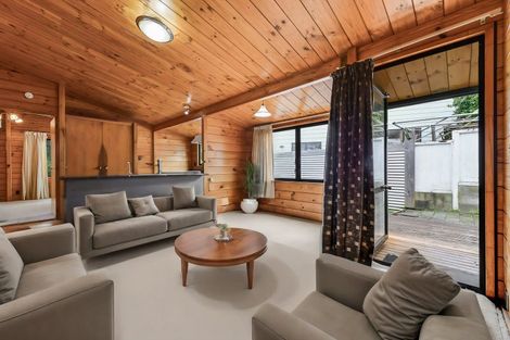 Photo of property in 43 Mitcham Avenue, Forest Lake, Hamilton, 3200