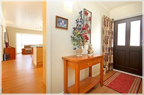 Photo of property in 4 Malthus Place, Foxton Beach, Foxton, 4815