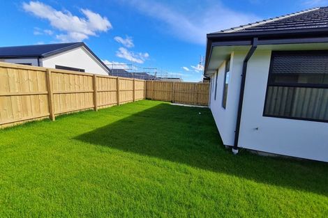 Photo of property in 64 Crossley Avenue, Woodend, 7610