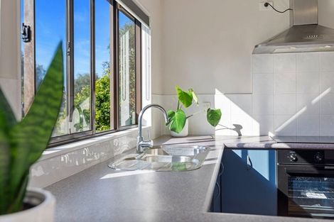 Photo of property in 38 Katerini Grove, Papamoa Beach, Papamoa, 3118