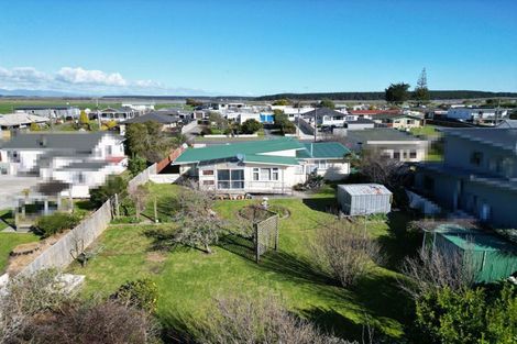 Photo of property in 23 Seabury Avenue, Foxton Beach, Foxton, 4815