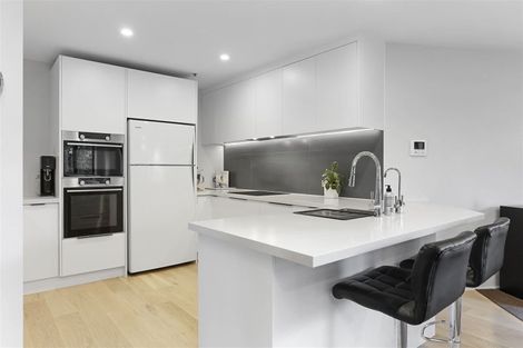 Photo of property in Mon Desir Apartments, 1d/173 Hurstmere Road, Takapuna, Auckland, 0622