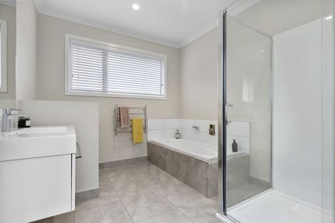 Photo of property in 11 Jarrett Terrace, Leamington, Cambridge, 3432